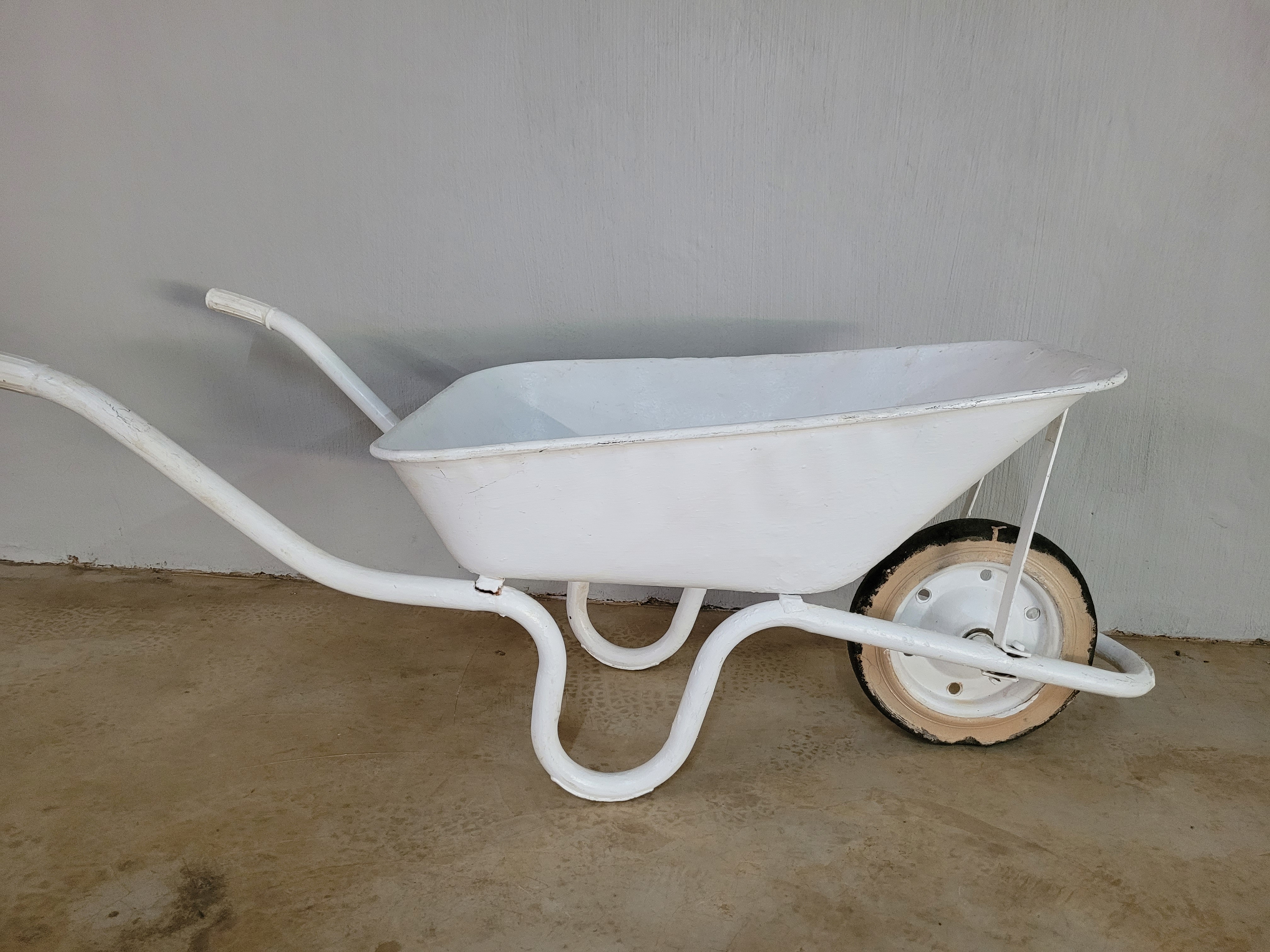 Wheelbarrow Champagne Cooler