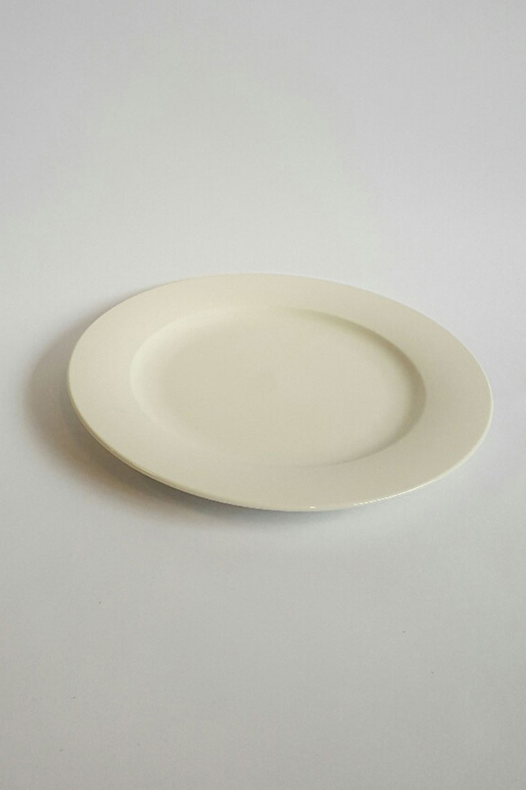 Maxwell & William Main Plate Maxwell & William Main Plate