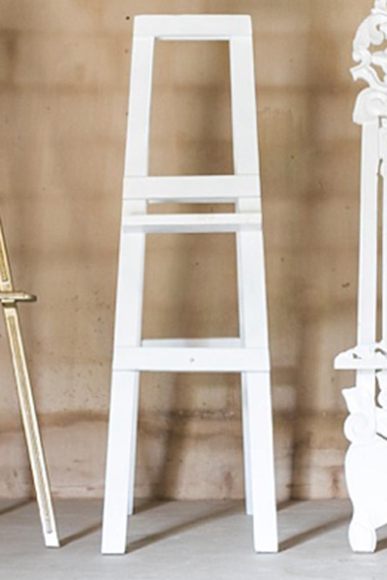 White Easel With High Ledge